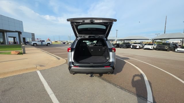 Used 2021 Toyota RAV4 XSE AWD/4WD image 28