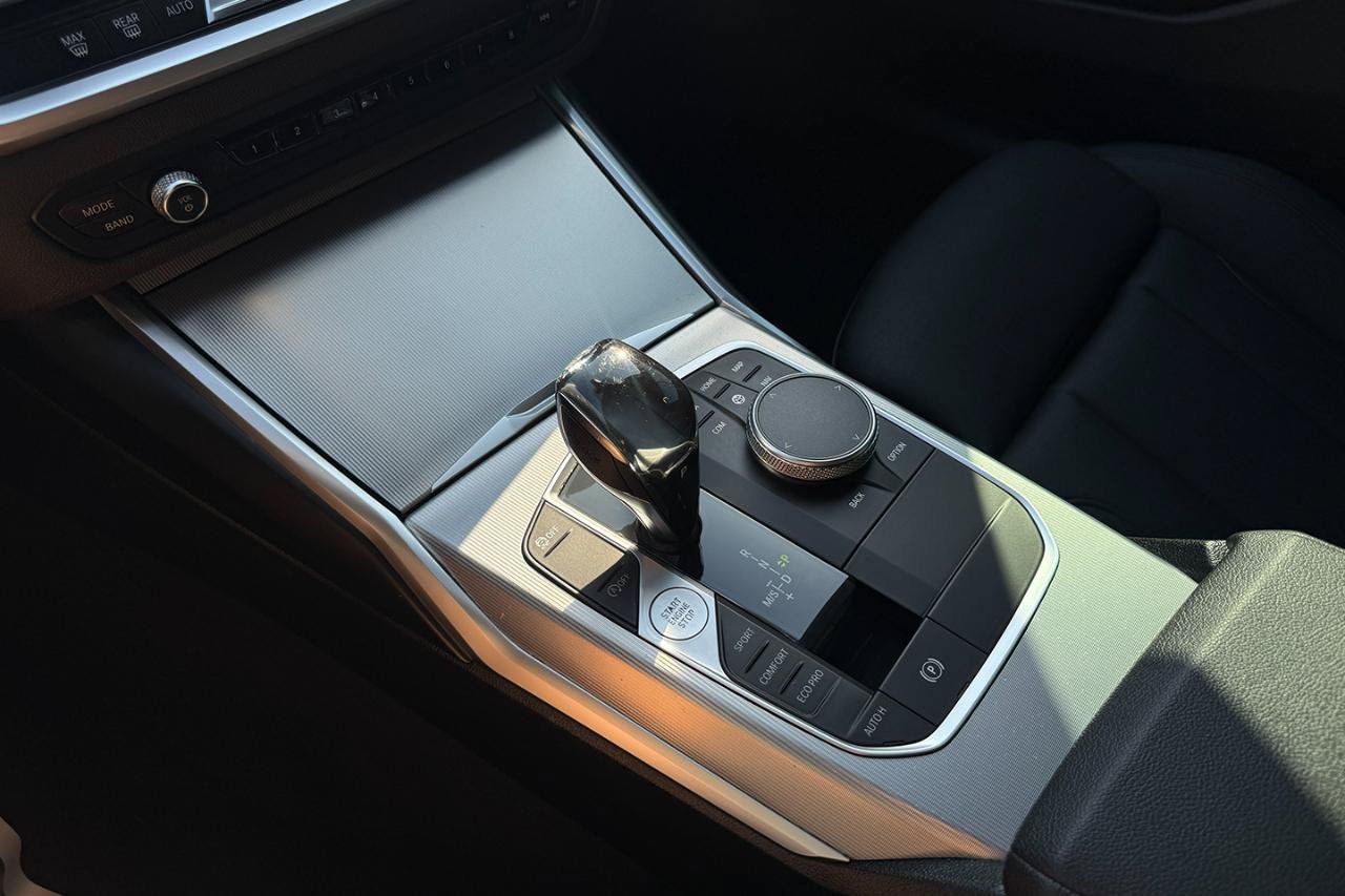 Used 2020 BMW 330i Sedan RWD image 14