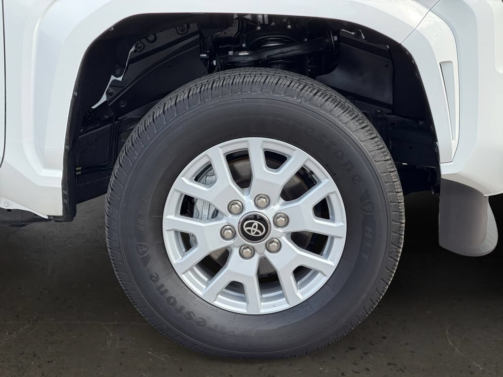 Certified 2026 Toyota Tacoma SR5 AWD/4WD image 10