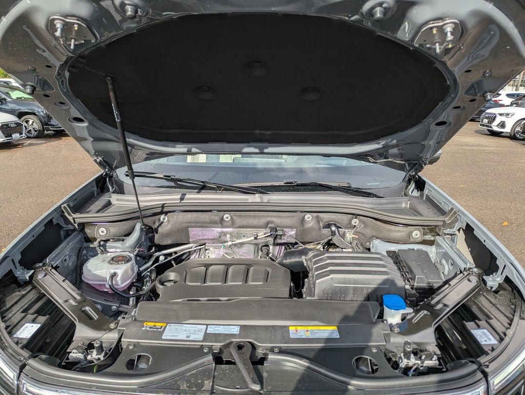 New 2026 Volkswagen Atlas Cross Sport SEL Premium R-Line image 41