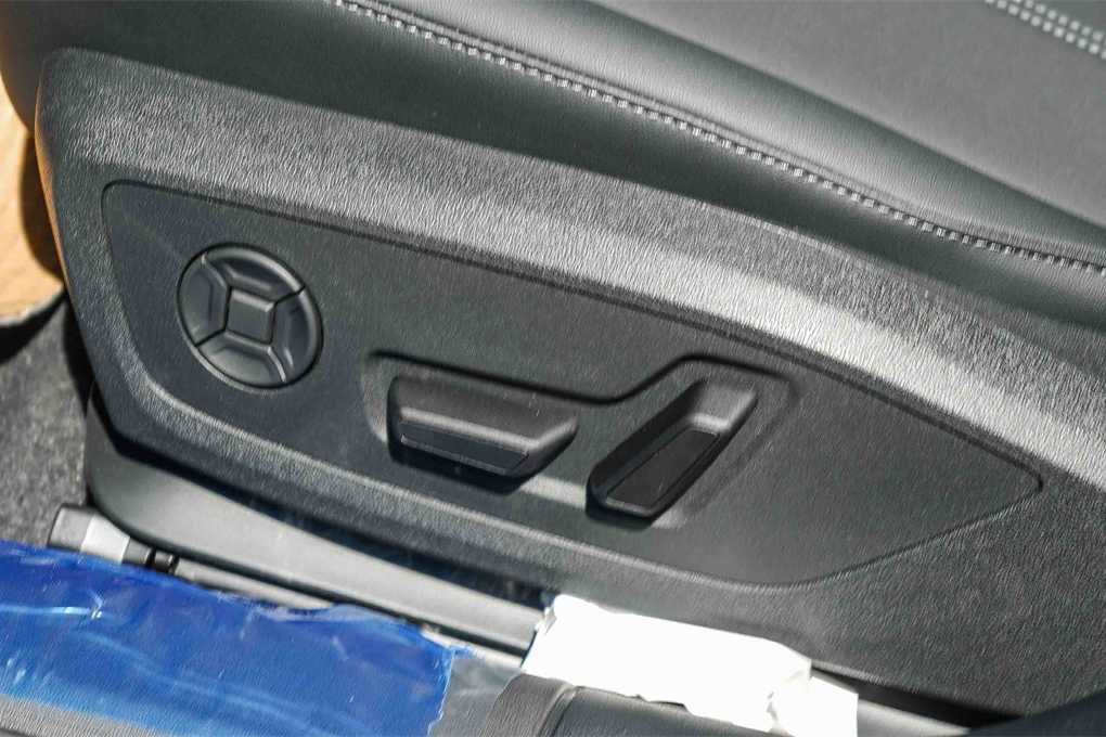 New 2025 Audi A5 2.0T Premium image 24