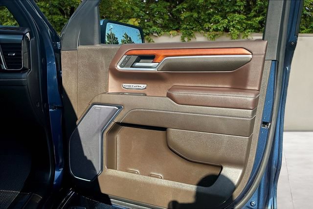 Used 2023 GMC Sierra 1500 Denali w/ Technology Package AWD/4WD image 26