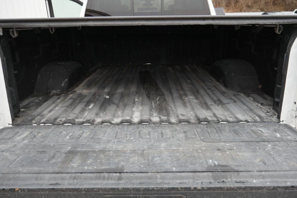 Used 2023 Chevrolet Silverado 2500 High Country w/ Technology Package image 28