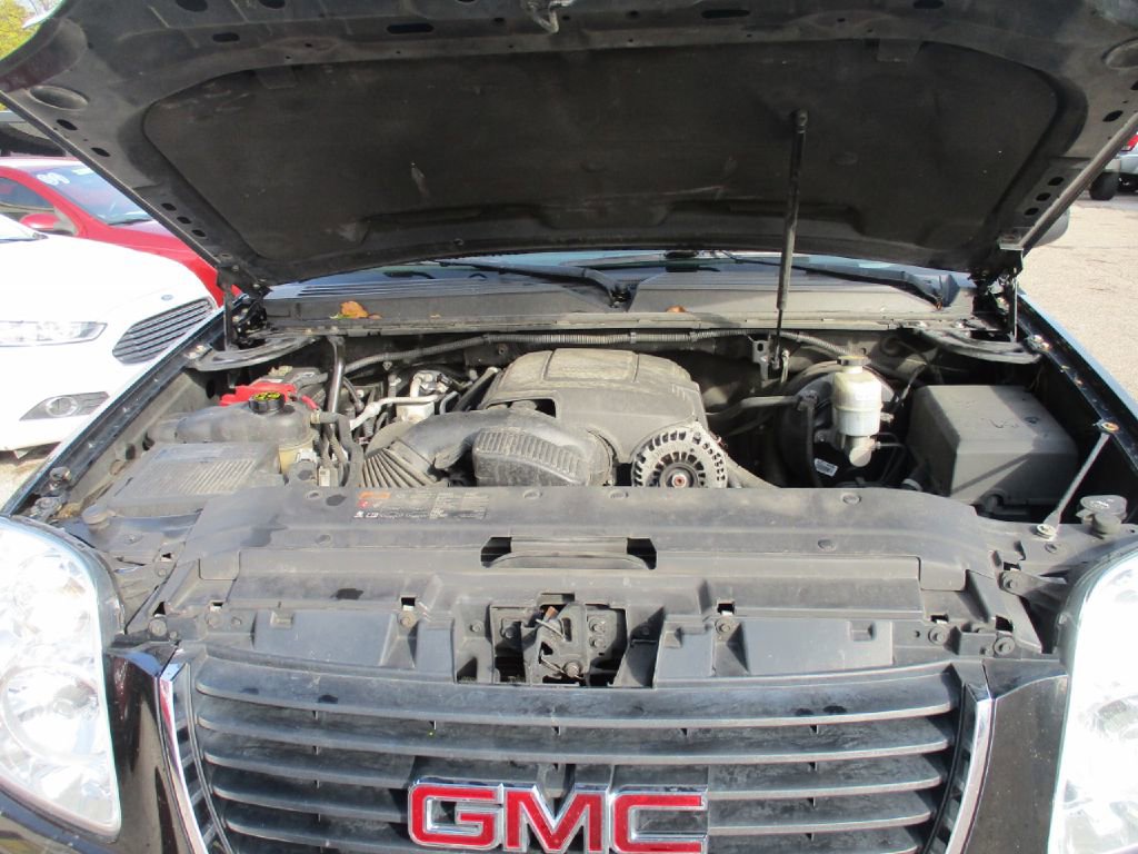 Used 2014 GMC Yukon XL SLT image 14