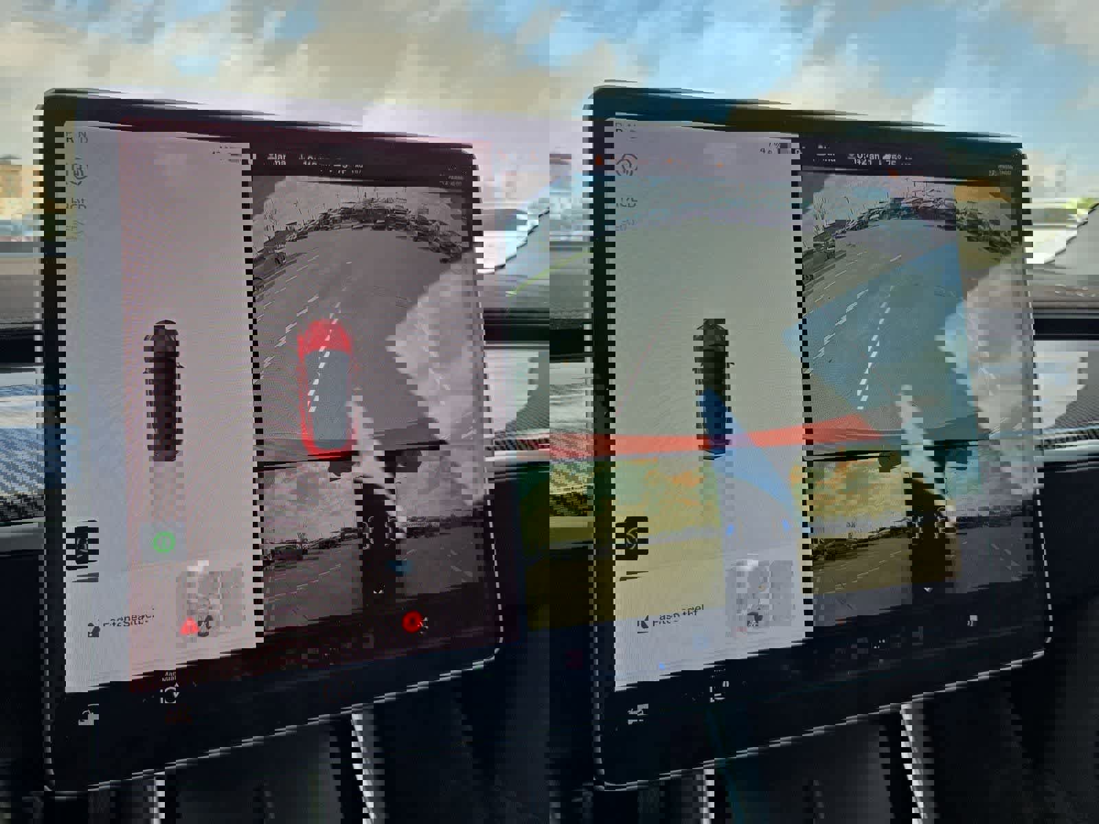 Used 2018 Tesla Model 3 Long Range image 27