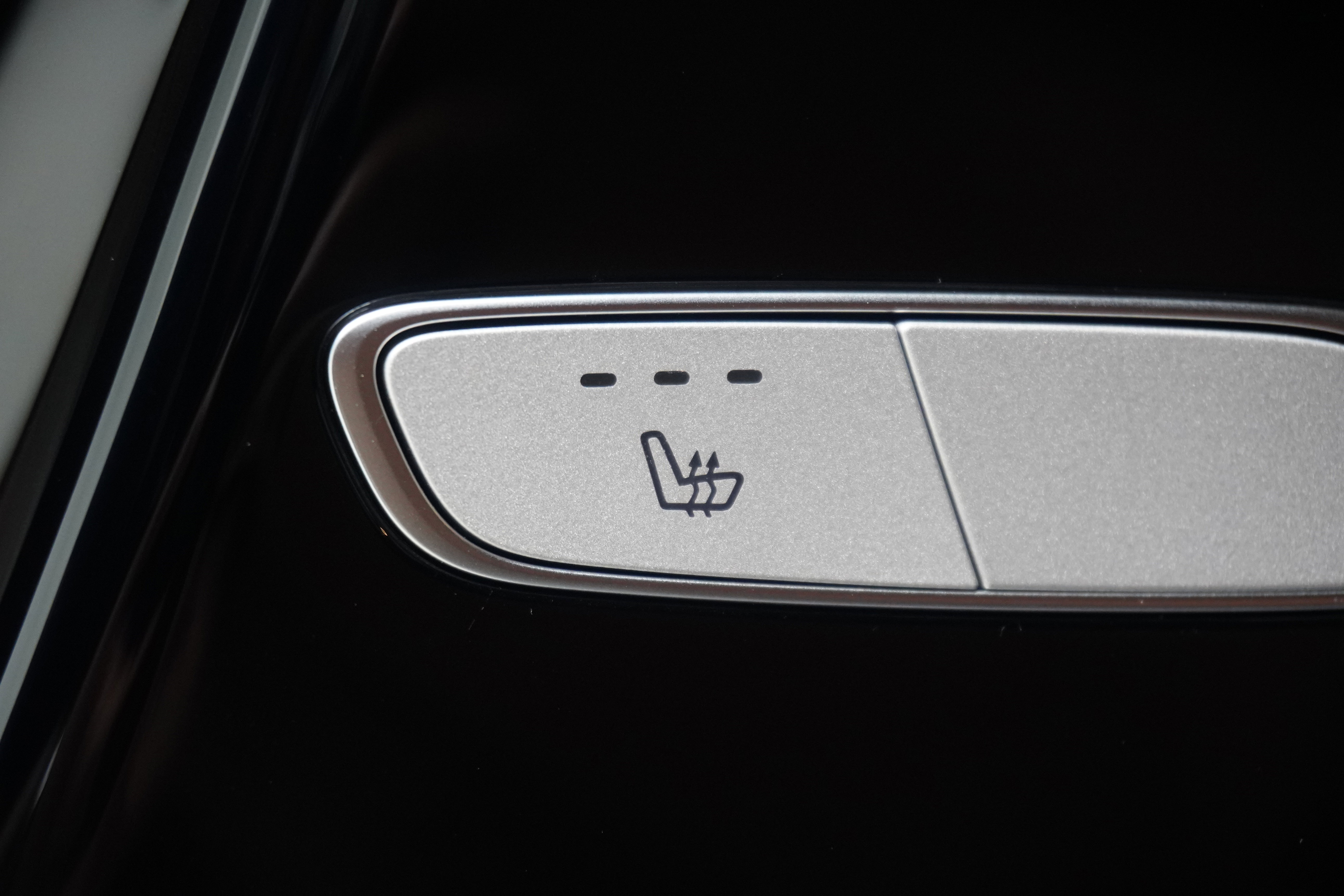Used 2024 Mercedes-Benz G 550 image 14
