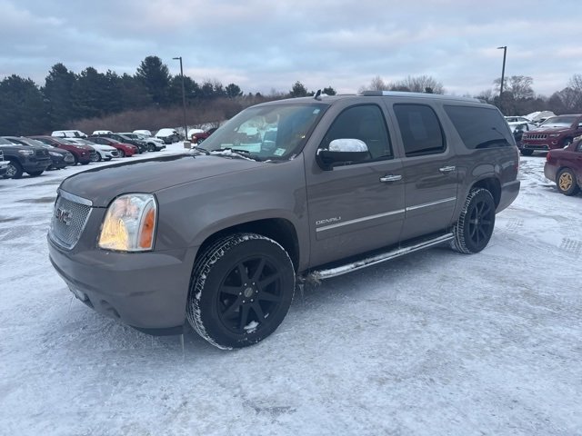 Used 2013 GMC Yukon XL Denali image 5