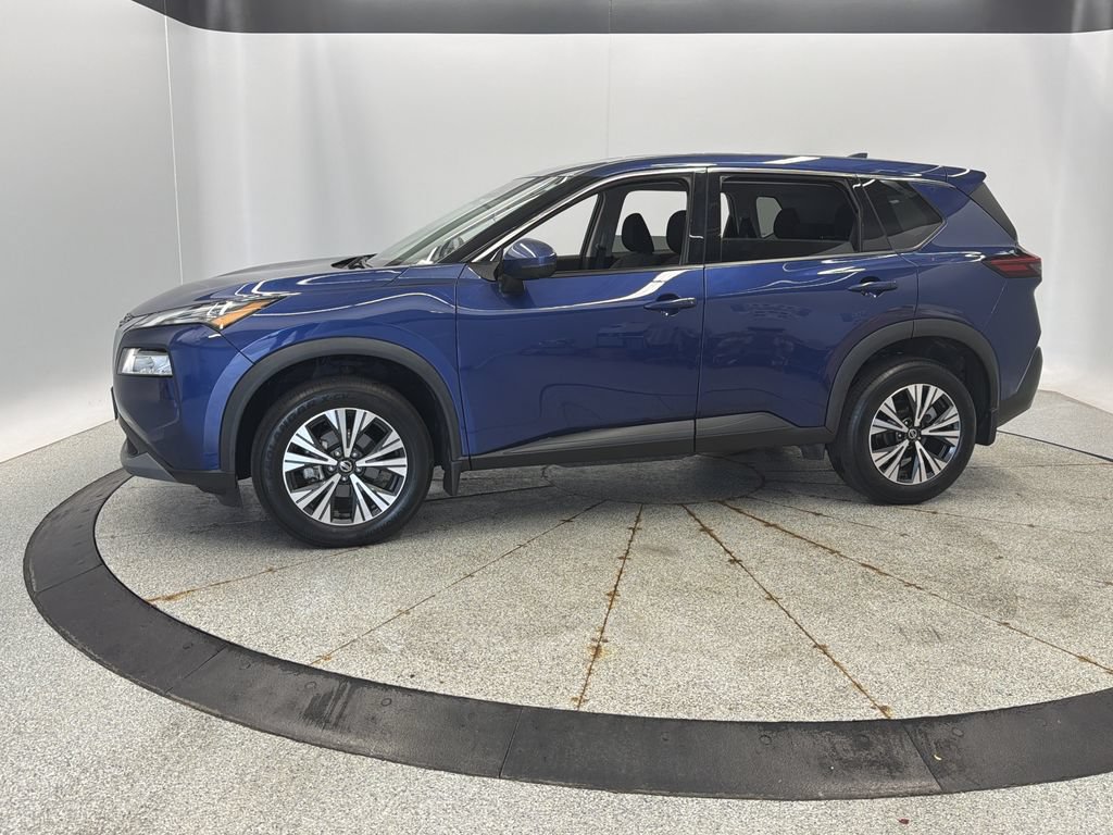 Used 2021 Nissan Rogue SV AWD/4WD image 2