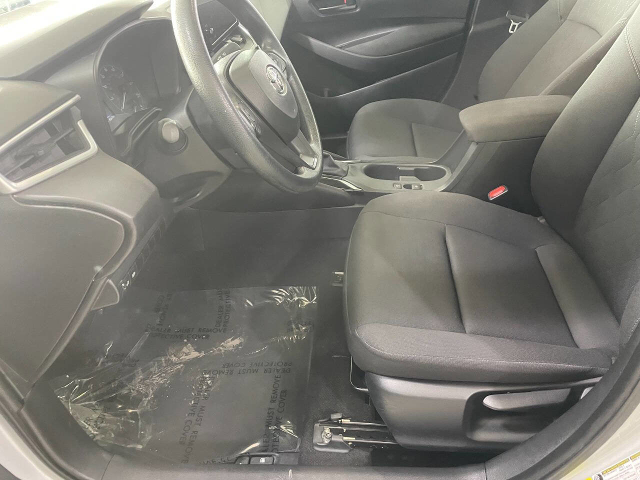 Used 2024 Toyota Corolla LE image 15