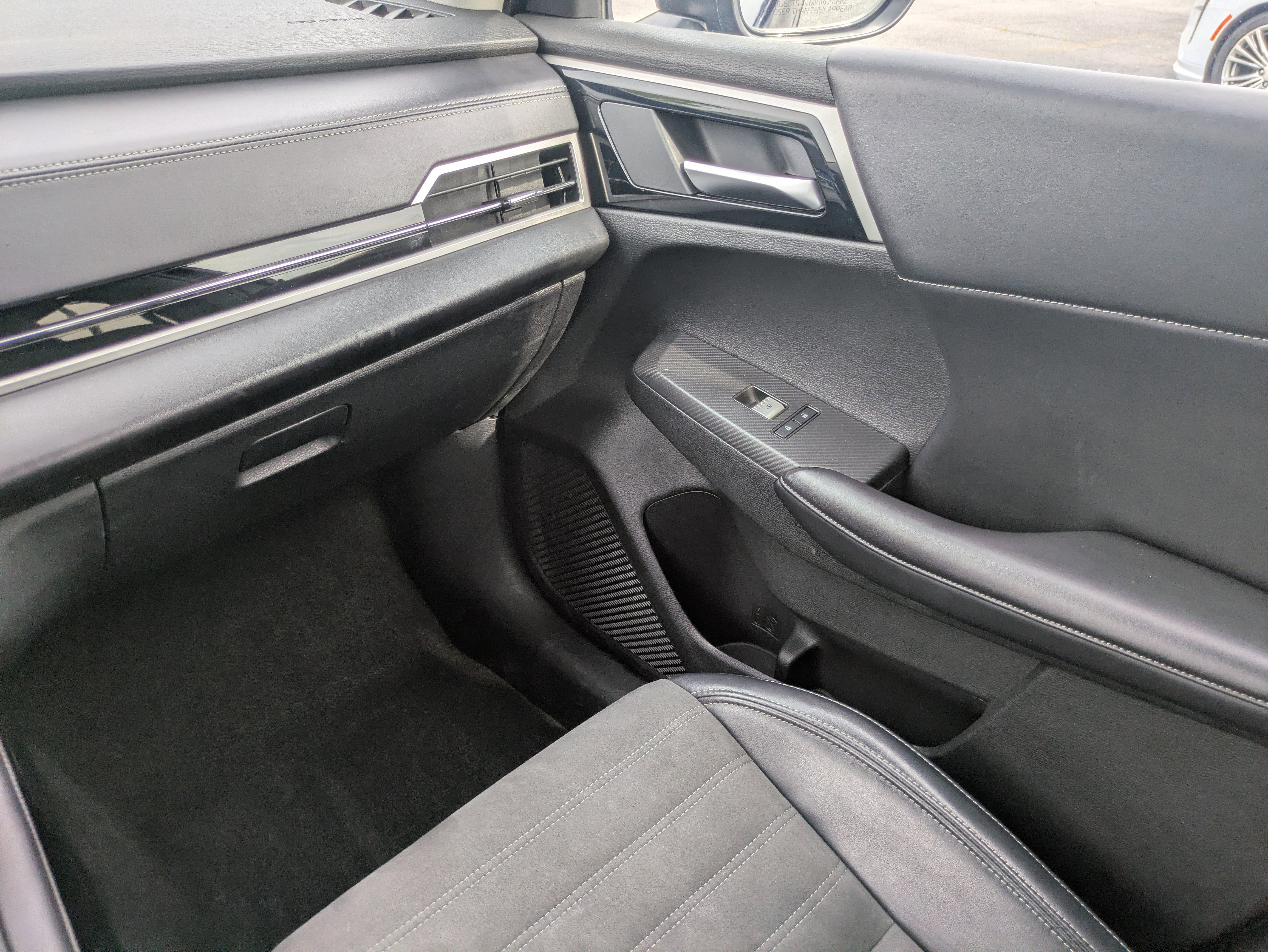 Used 2024 Mitsubishi Outlander SE FWD image 12