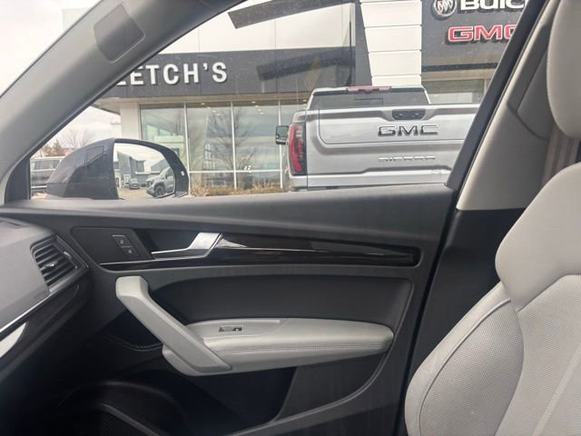 Used 2018 Audi Q5 Prestige w/ Prestige Package image 13
