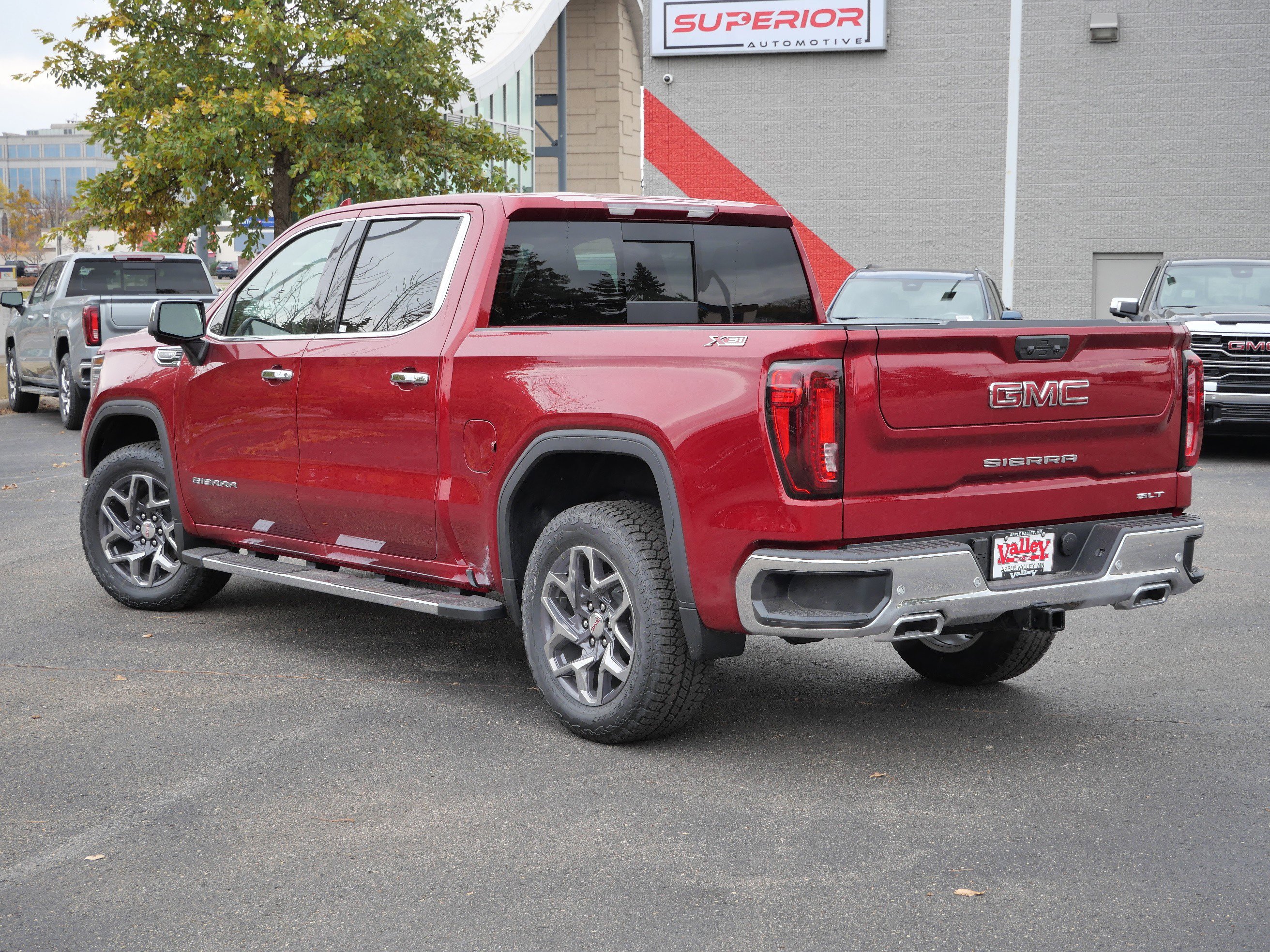 New 2026 GMC Sierra 1500 SLT w/ SLT Premium Plus Package image 2