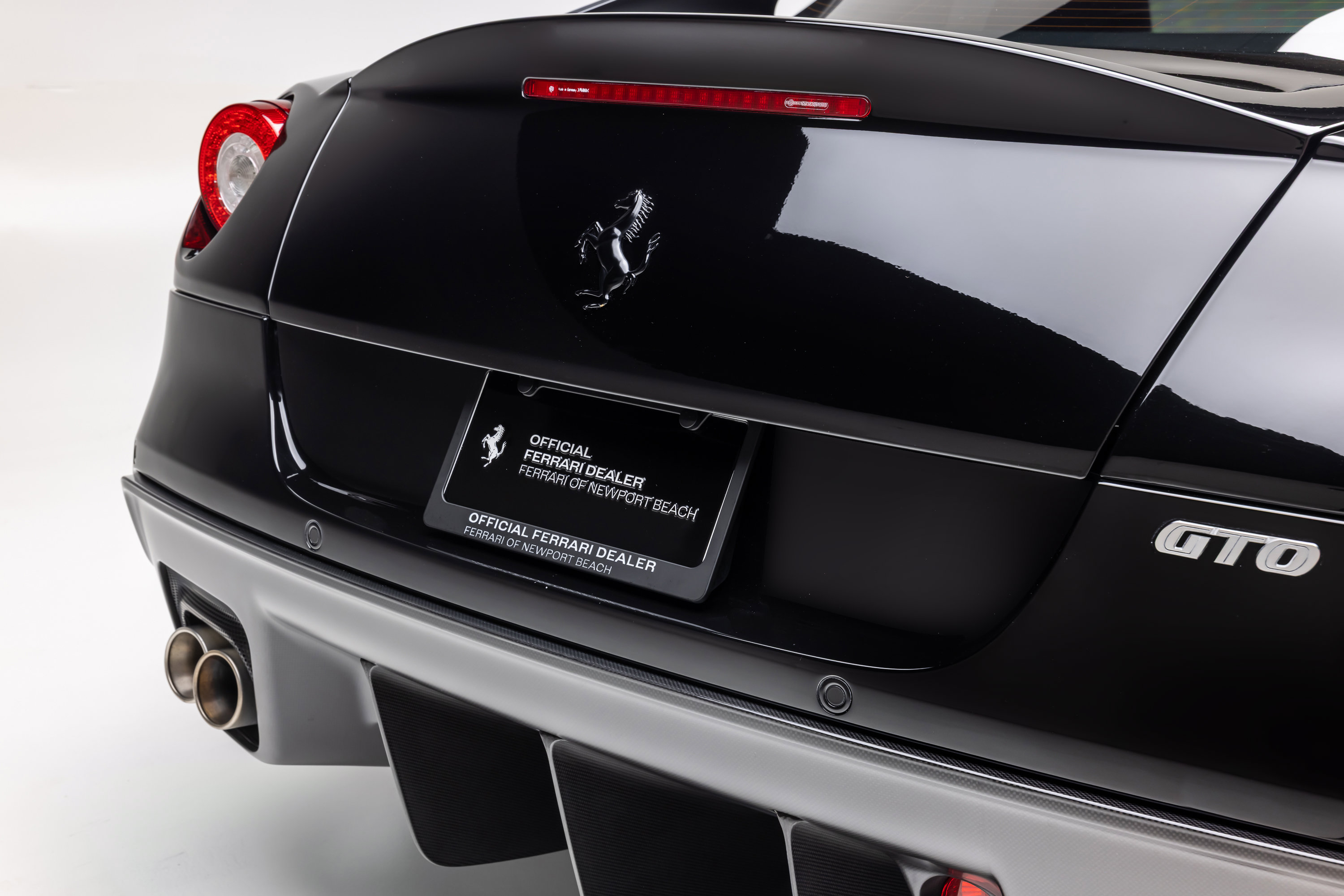 Used 2011 Ferrari 599 GTO RWD image 17