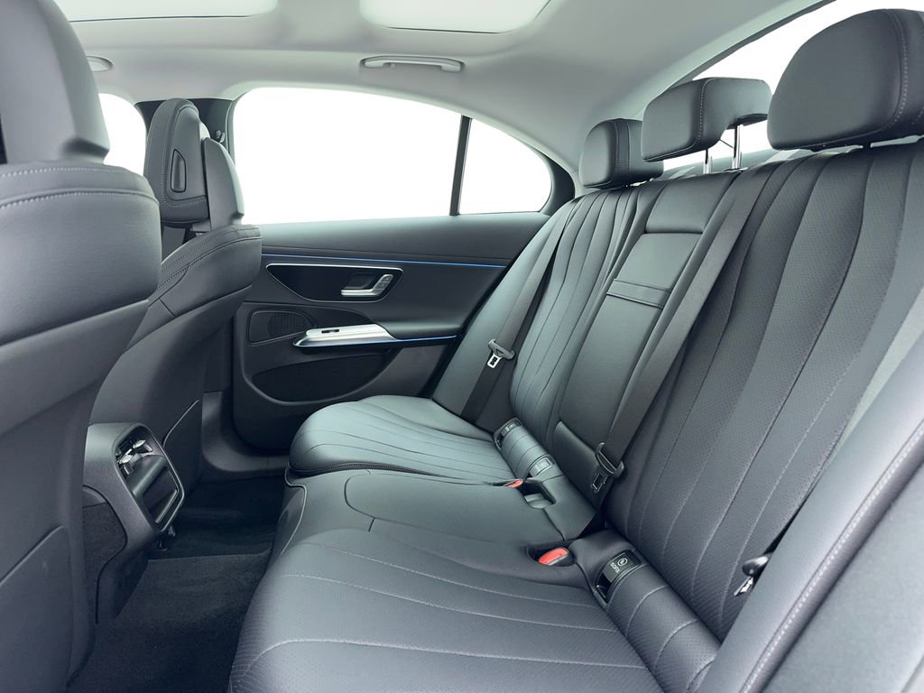 Used 2026 Mercedes-Benz E 350 Sedan image 40