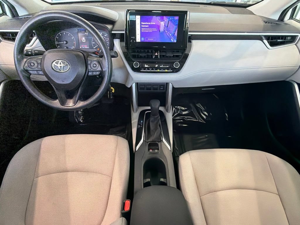 Used 2024 Toyota Corolla Cross L FWD image 29