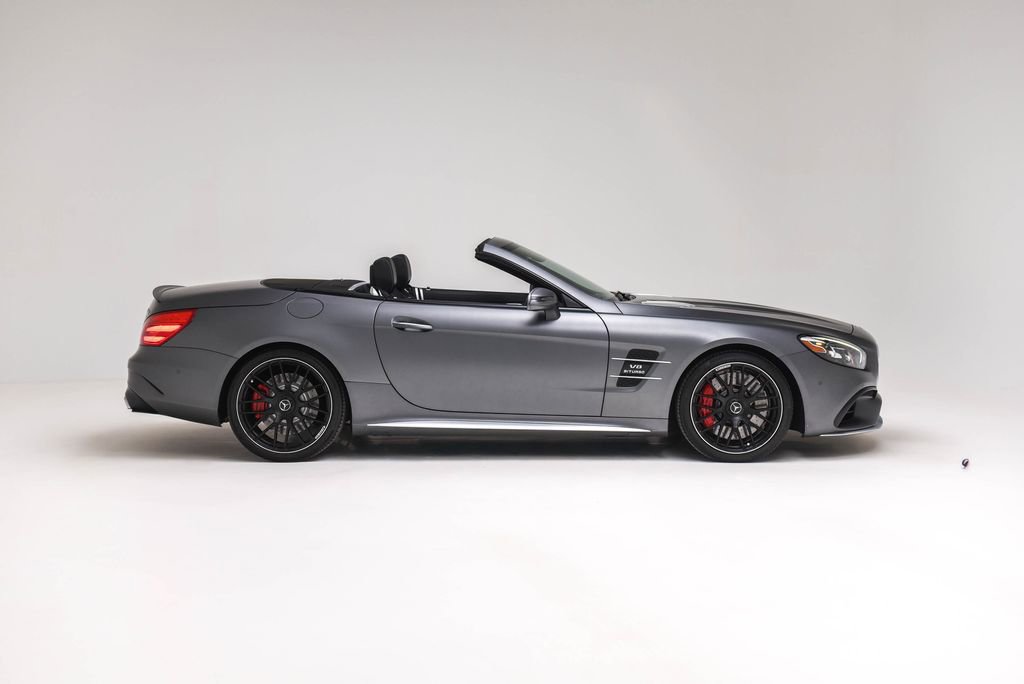 Used 2017 Mercedes-Benz SL 63 AMG image 2