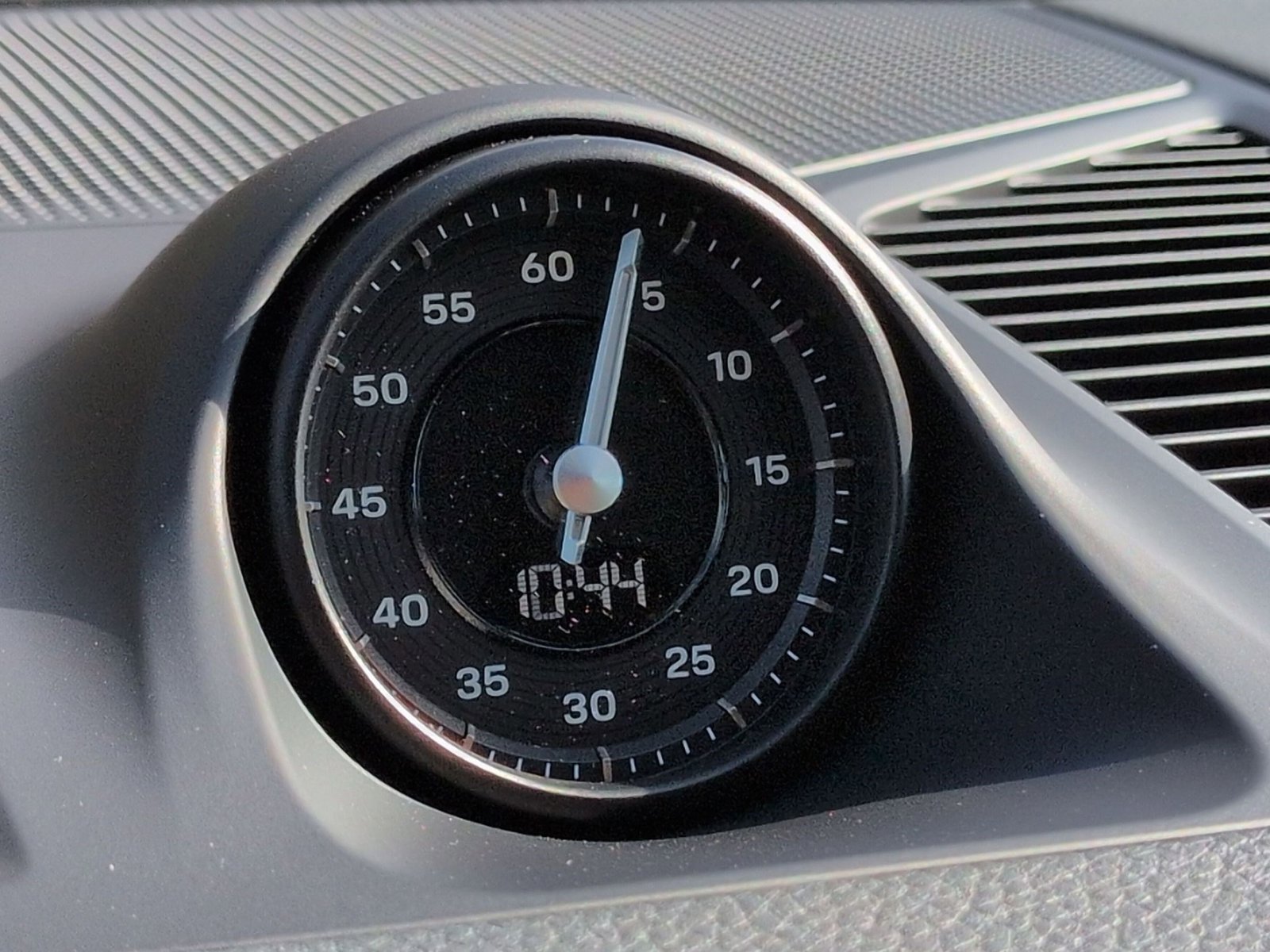 New 2026 Porsche Cayenne image 20