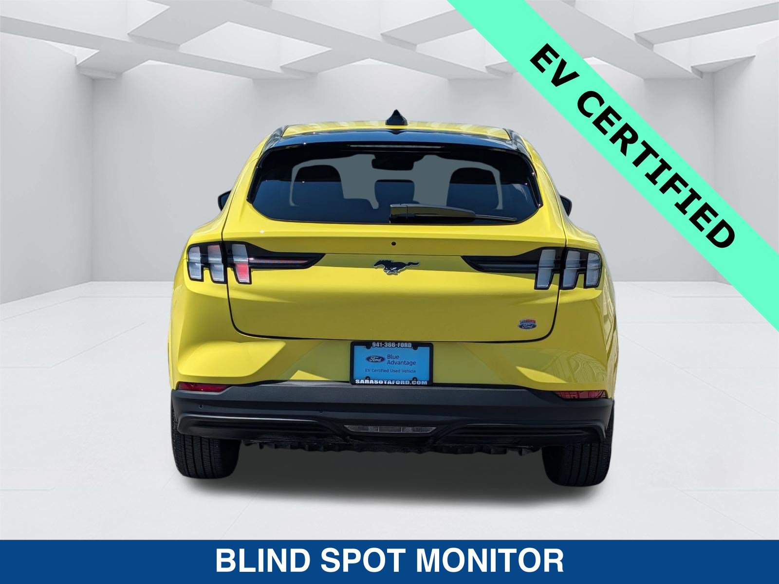Certified 2025 Ford Mustang Mach-E Premium AWD/4WD image 6