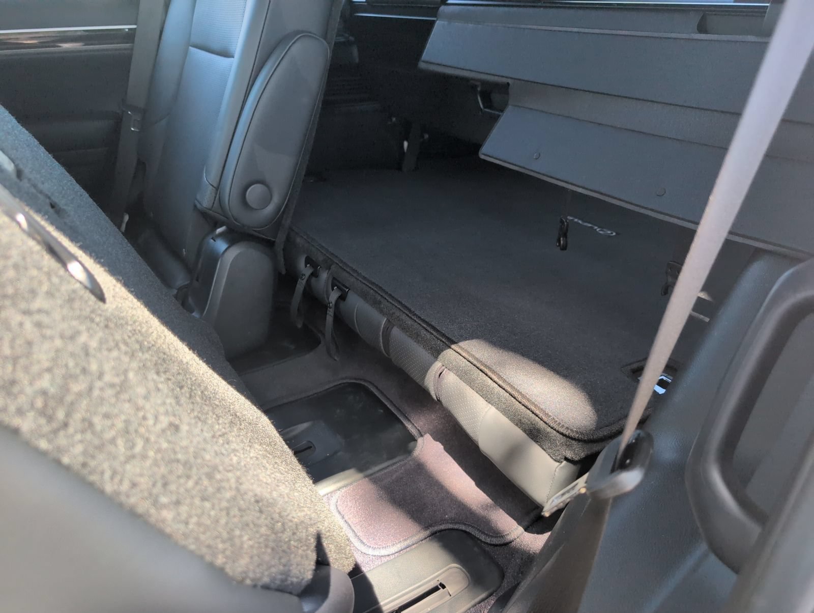 Certified 2021 Lexus GX 460 Luxury w/ Sport Design Package AWD/4WD image 21