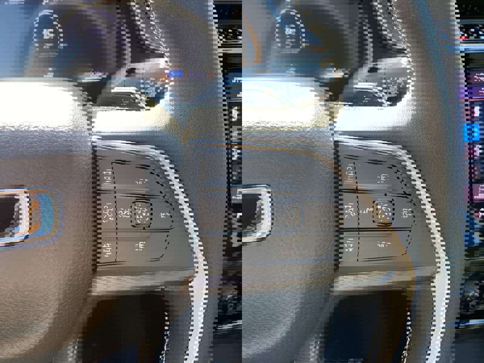 New 2025 Jeep Grand Cherokee Laredo image 15