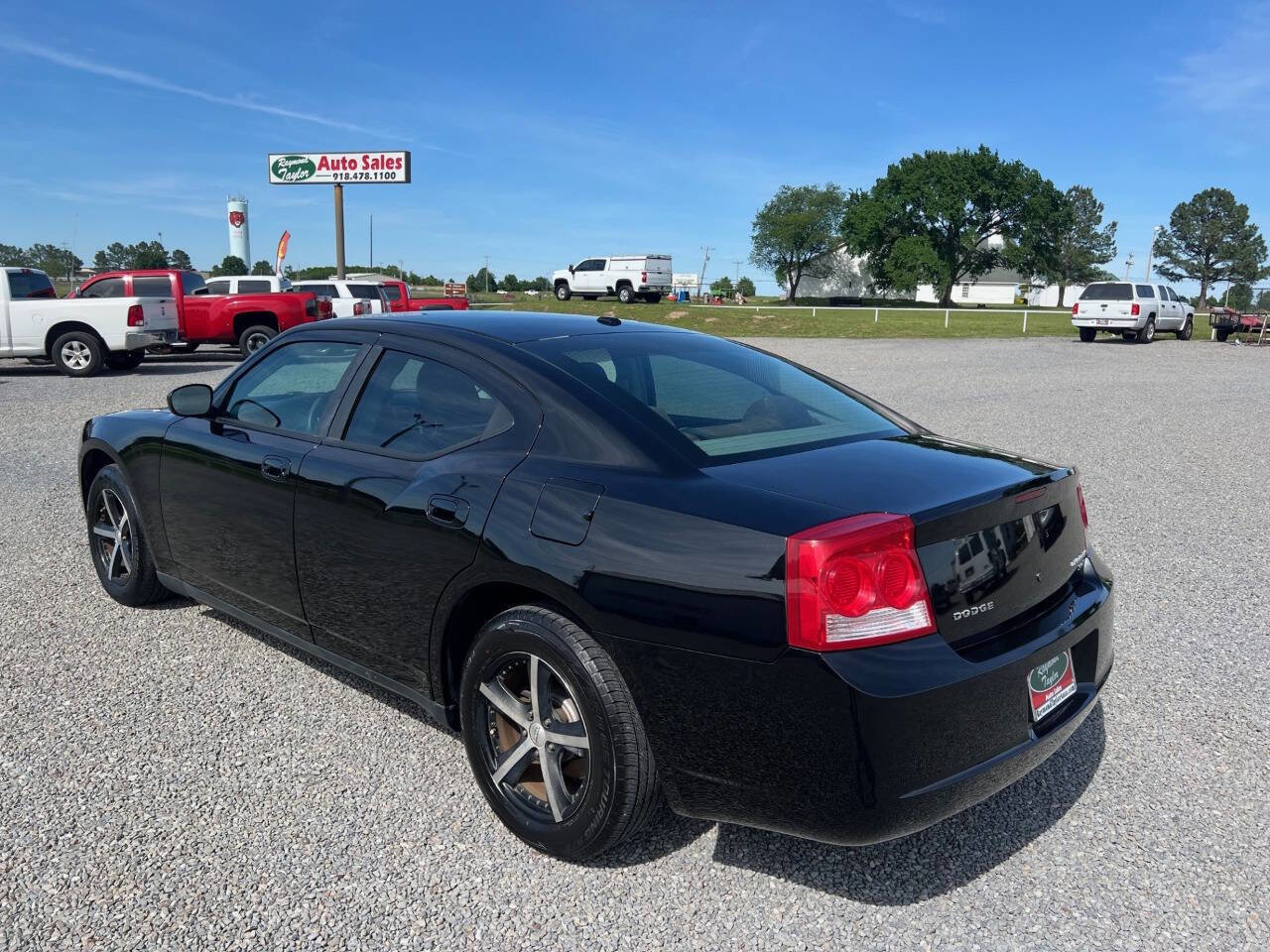 Used 2009 Dodge Charger SXT RWD image 3