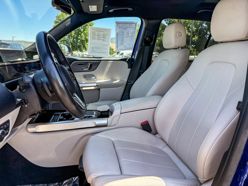 Certified 2022 Mercedes-Benz GLB 250 4MATIC image 19