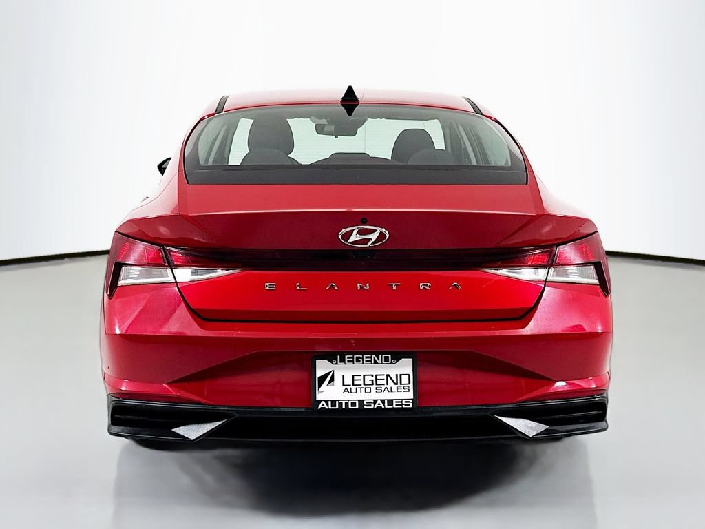 Used 2021 Hyundai Elantra SEL FWD image 6