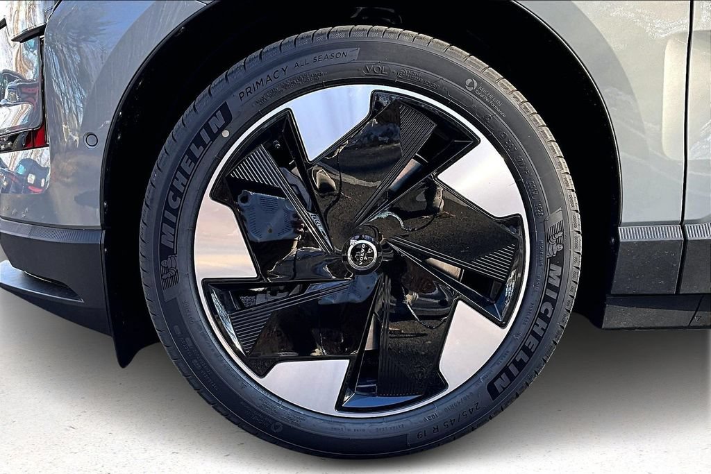 New 2026 Volvo EX30 Ultra w/ Protection Package Premier AWD/4WD image 12