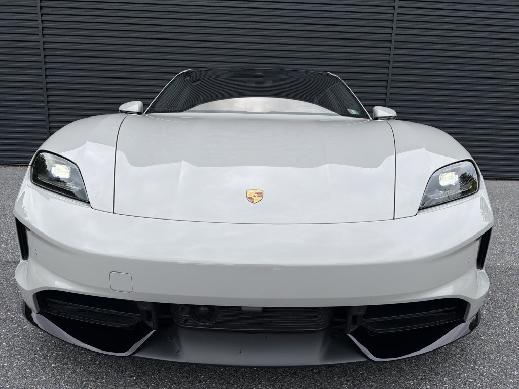New 2026 Porsche Taycan GTS AWD/4WD image 8