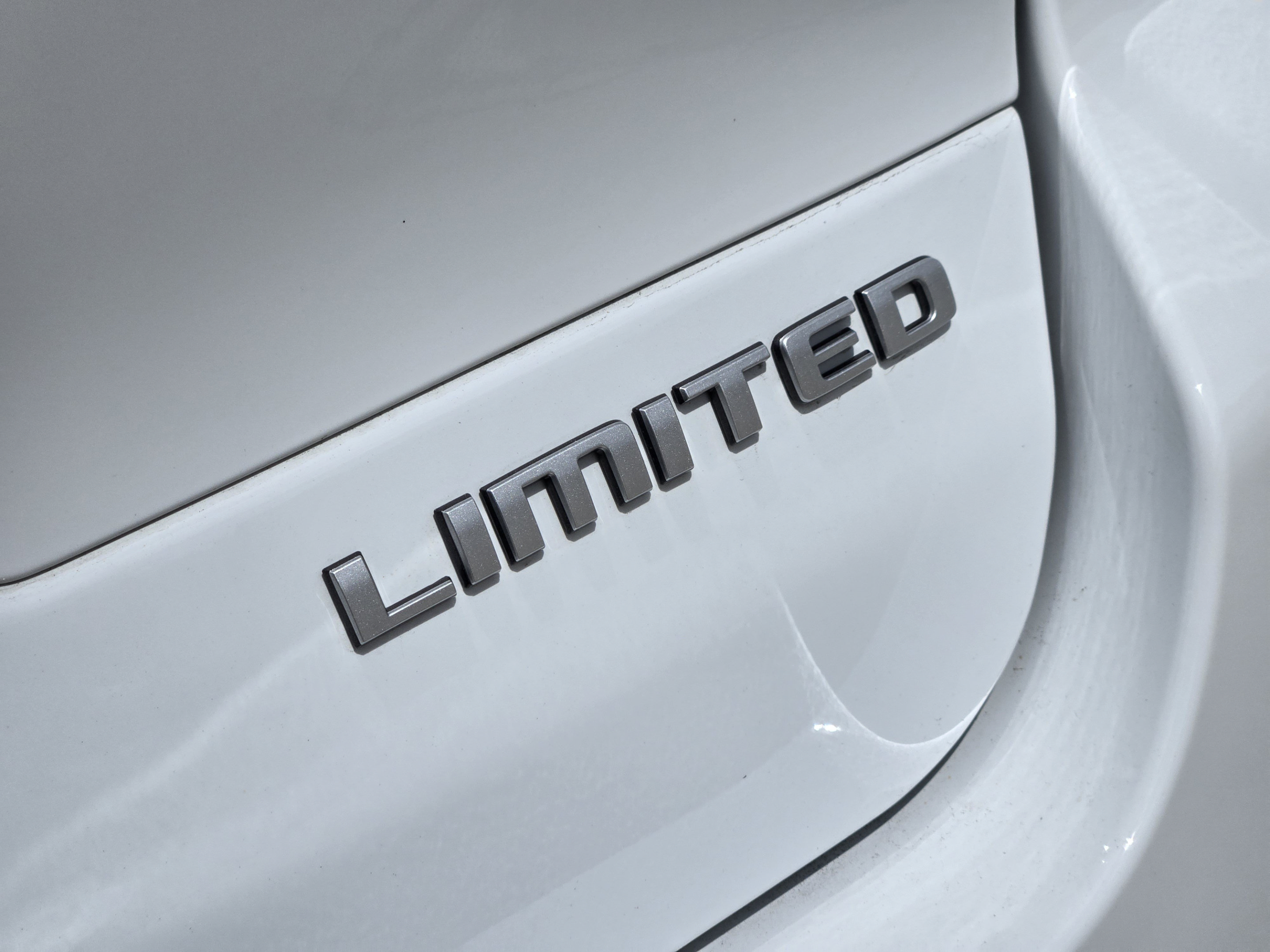 Used 2025 Jeep Grand Cherokee L Limited w/ Luxury Tech Group II AWD/4WD image 41