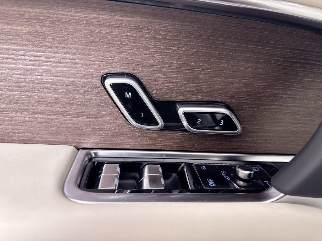 New 2027 Land Rover Range Rover SE AWD/4WD image 12