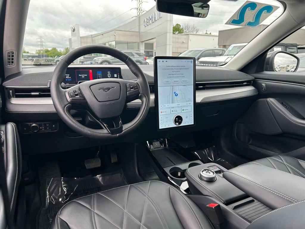 Certified 2022 Ford Mustang Mach-E Select w/ Comfort/Technology Package AWD/4WD image 14