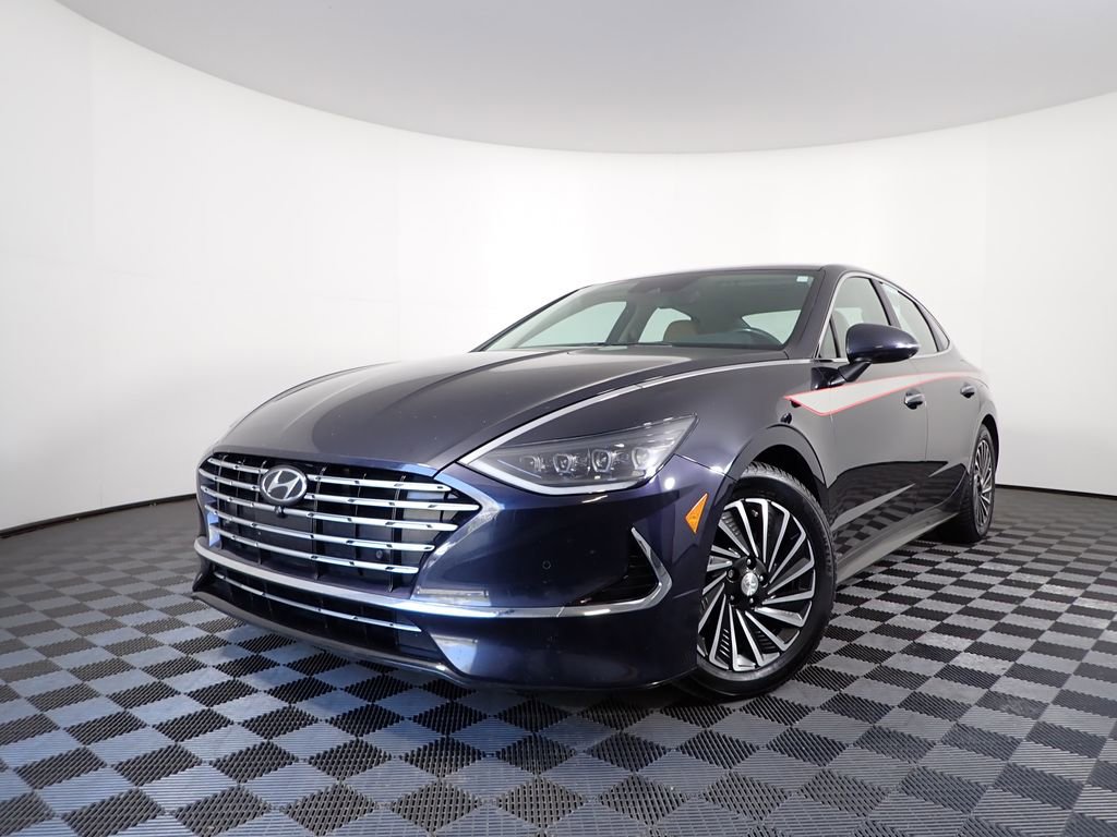 Used 2020 Hyundai Sonata Limited FWD image 2