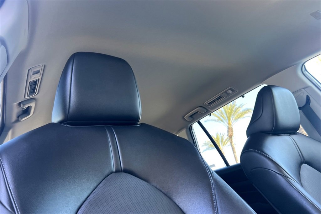 Used 2025 Toyota Grand Highlander AWD image 19
