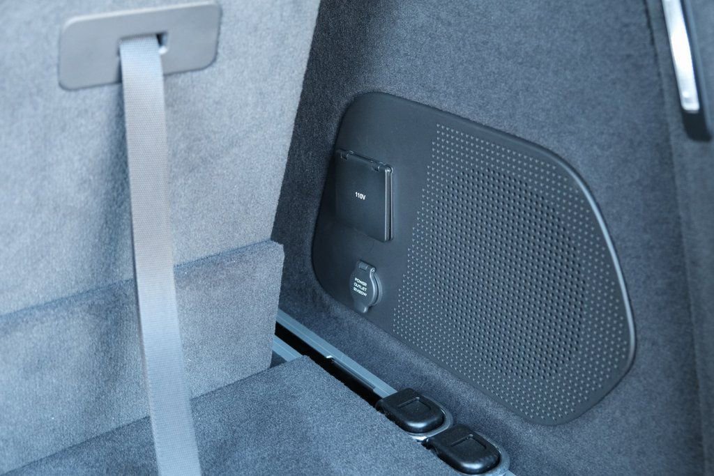 New 2024 VinFast VF 9 Plus image 40