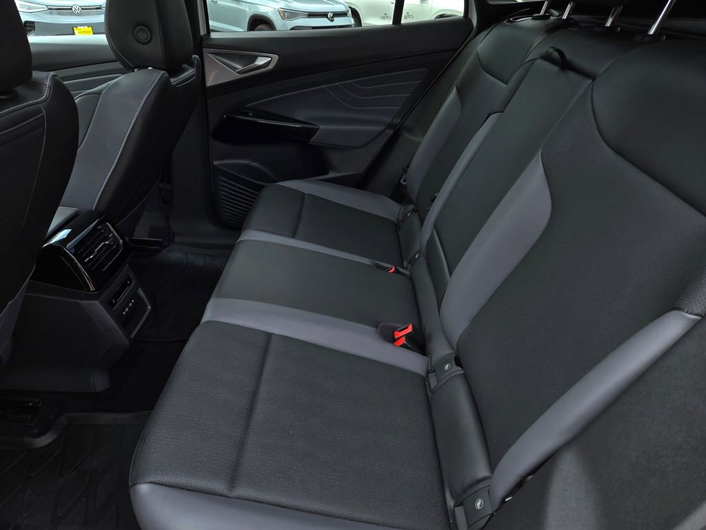 Certified 2023 Volkswagen ID.4 Pro S Plus AWD/4WD image 13