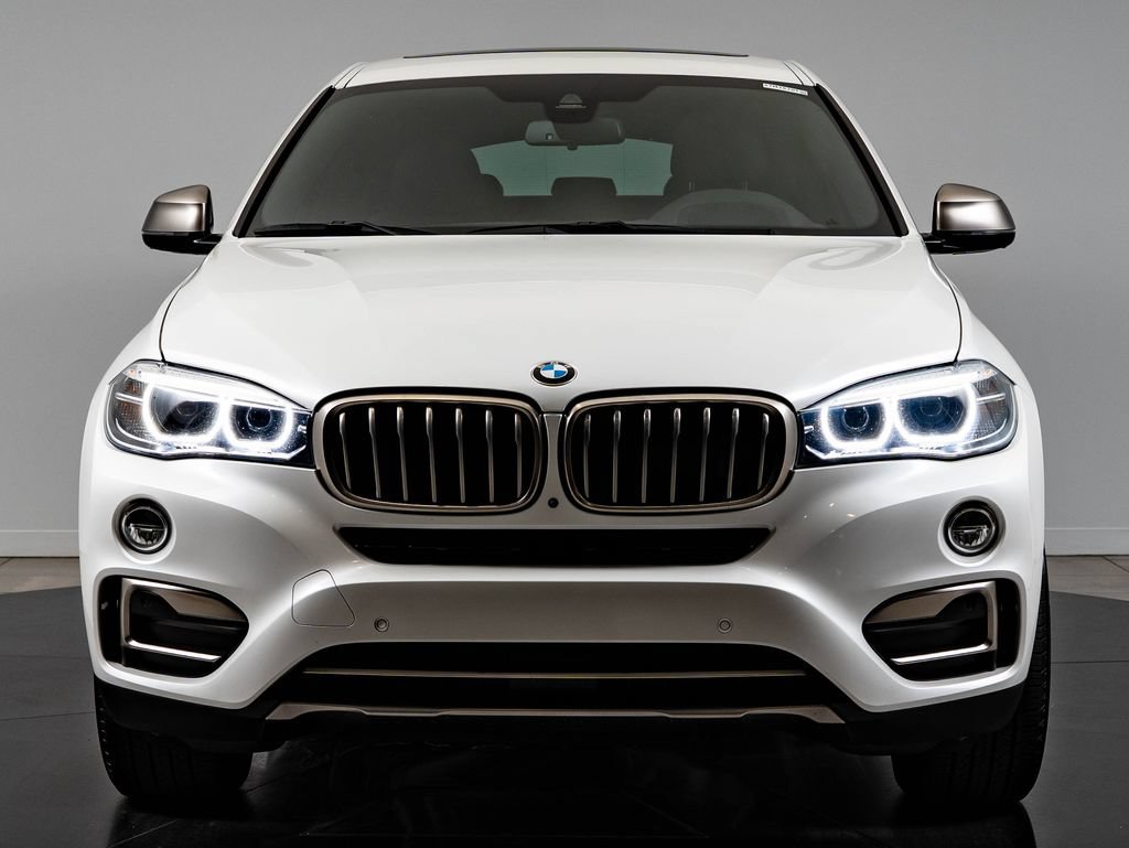 Used 2019 BMW X6 xDrive35i w/ Premium Package AWD/4WD image 2