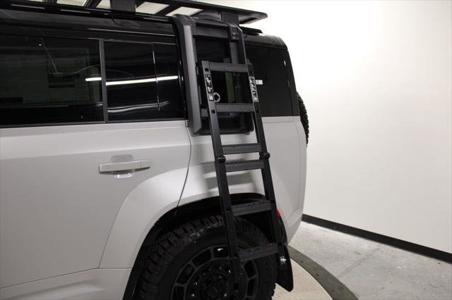New 2026 Land Rover Defender 110 image 15