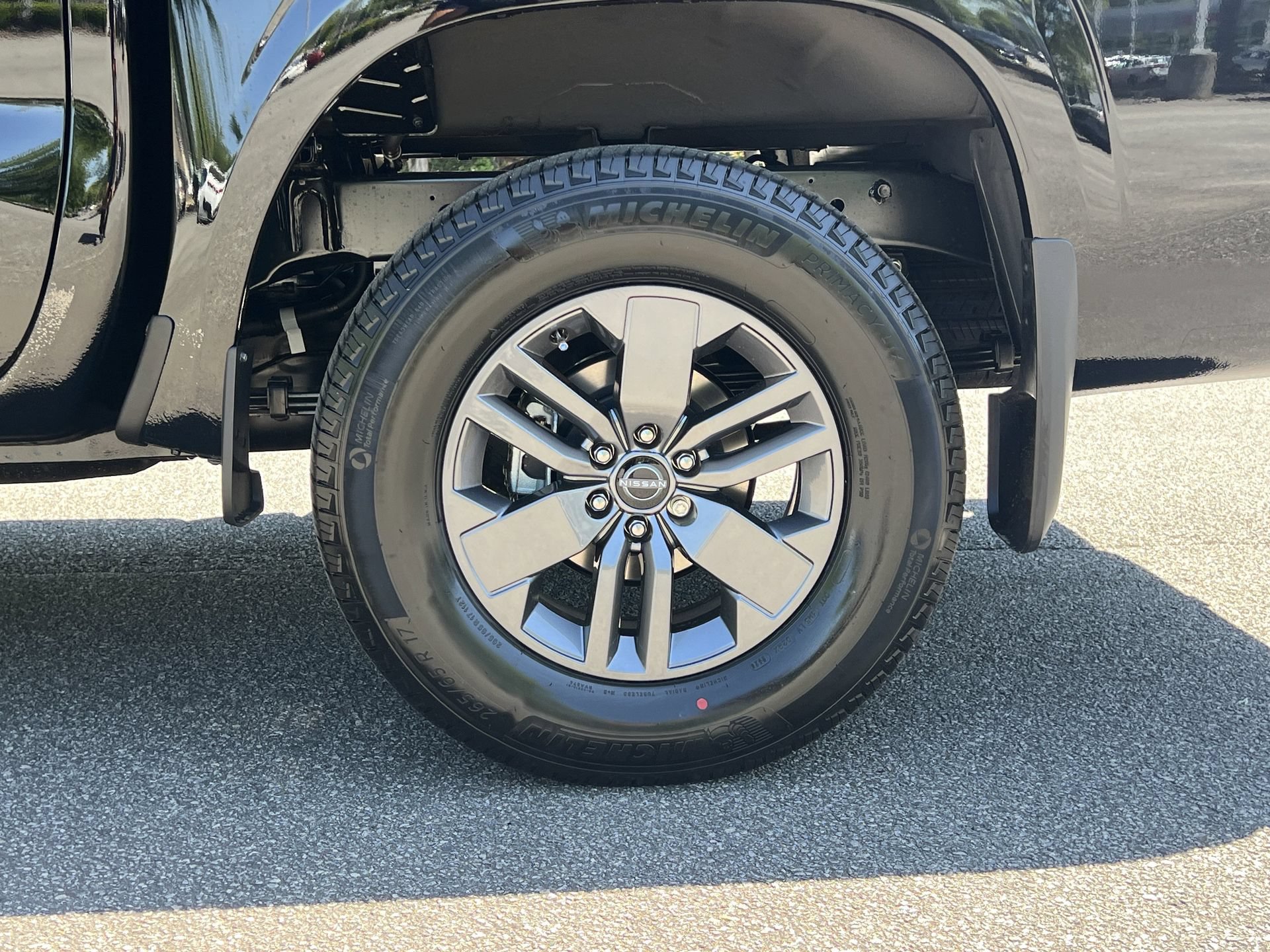 New 2026 Nissan Frontier SV w/ Tow Package AWD/4WD image 26