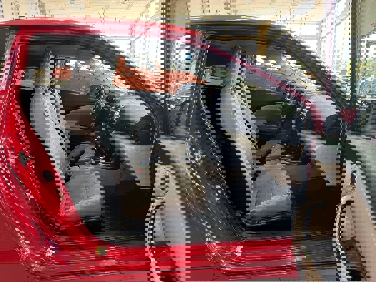 Used 2011 Honda CR-Z EX image 20