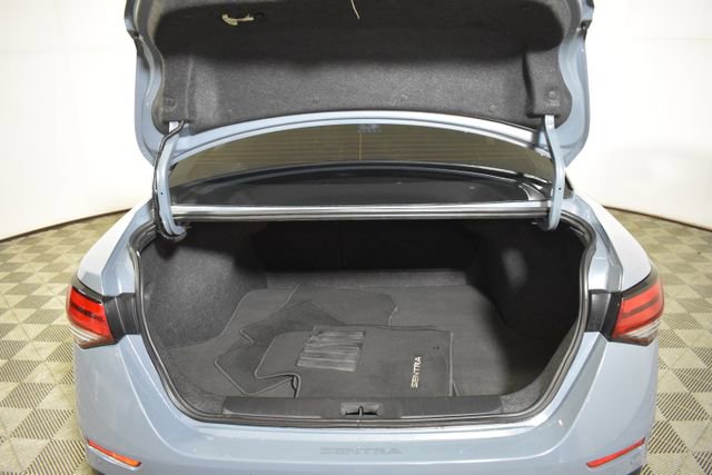 Certified 2025 Nissan Sentra SR w/ SR Premium Package image 30