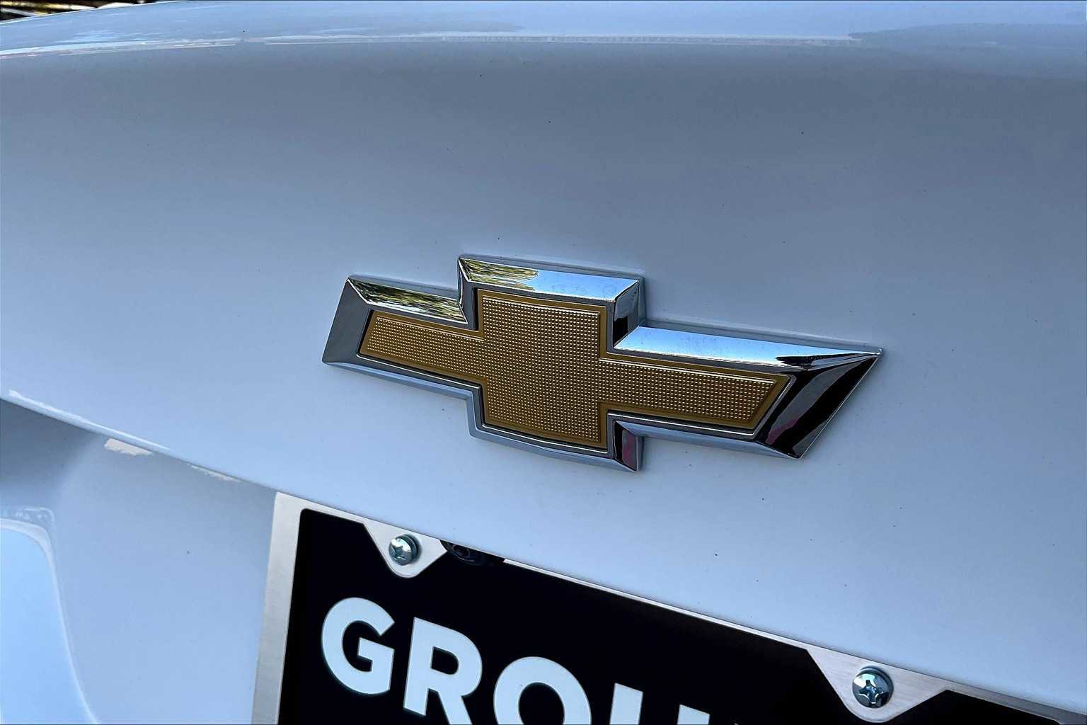 Used 2023 Chevrolet Malibu LS image 28