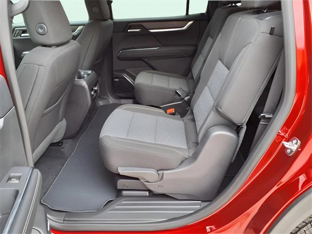 New 2026 GMC Acadia Elevation image 22