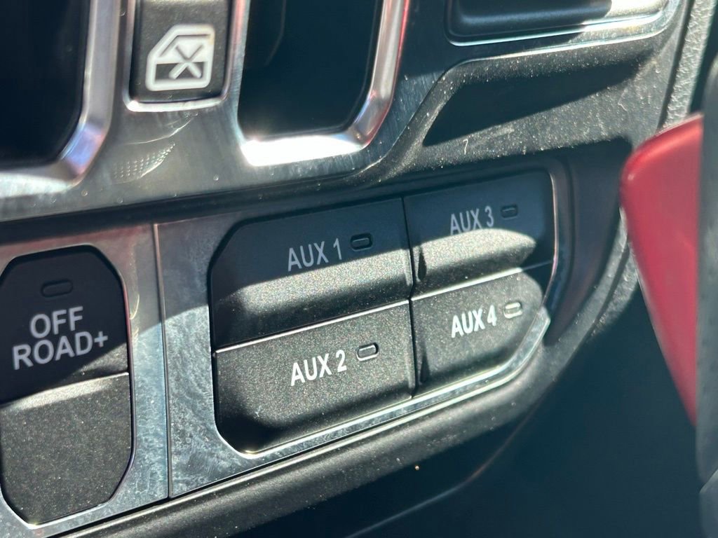 Used 2021 Jeep Gladiator Mojave image 35