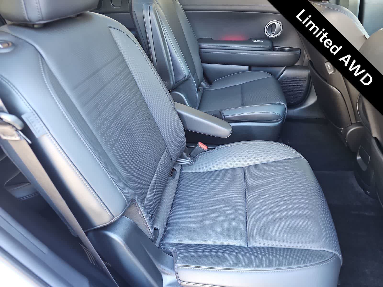 Certified 2026 Hyundai Palisade Limited AWD/4WD image 17