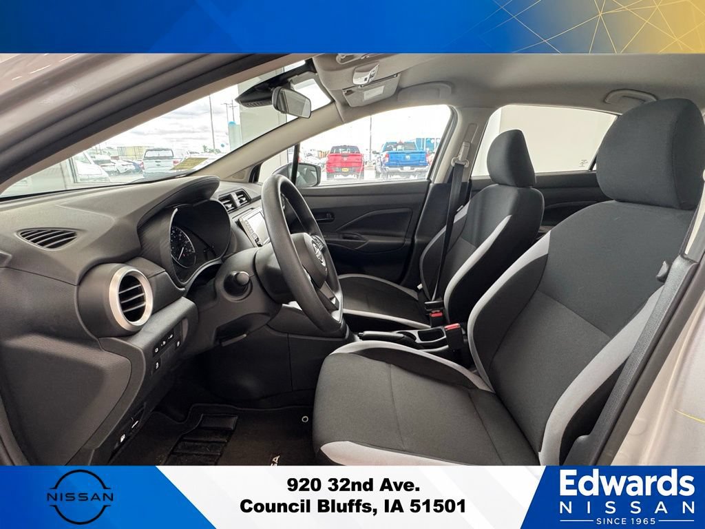 New 2025 Nissan Versa S w/ Trunk Package FWD image 17