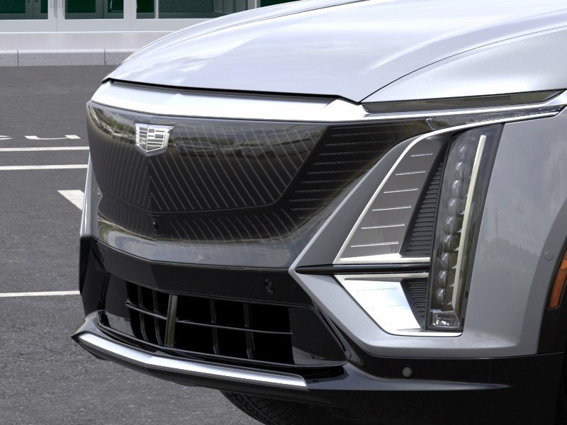 New 2025 Cadillac Lyriq Luxury w/ LPO, Floor Liner Package RWD image 16