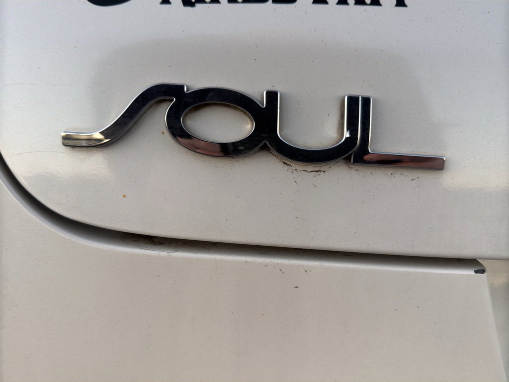 Used 2020 Kia Soul LX image 23