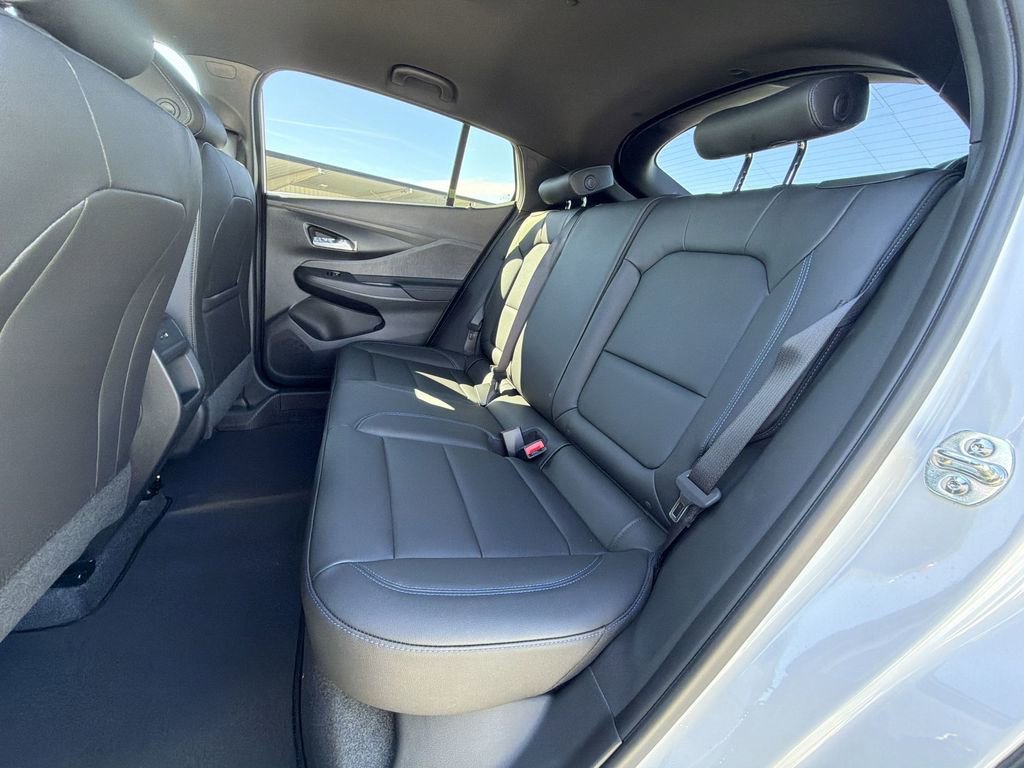 New 2026 Buick Envista Sport Touring w/ Convenience I Package FWD image 32