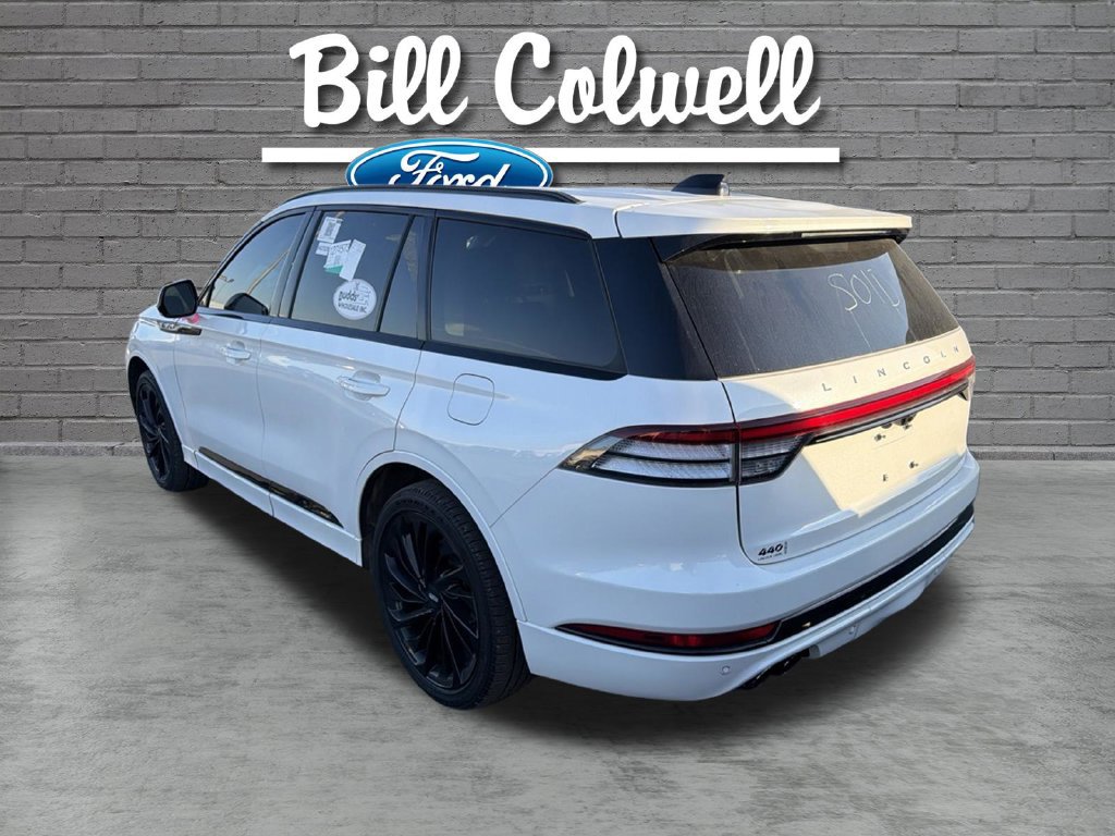 Used 2025 Lincoln Aviator Reserve w/ Jet Appearance Package AWD/4WD image 4
